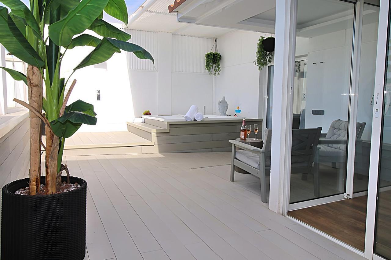 Incredible Penthouse With Jacuzzi In The Center, Unique In The Area Apartment Barcelona Exterior photo