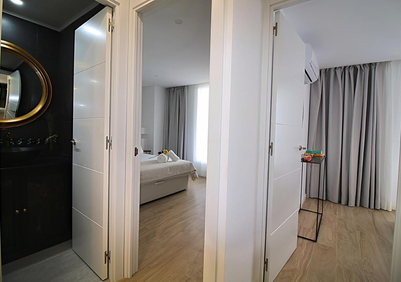 Incredible Penthouse With Jacuzzi In The Center, Unique In The Area Apartment Barcelona Exterior photo